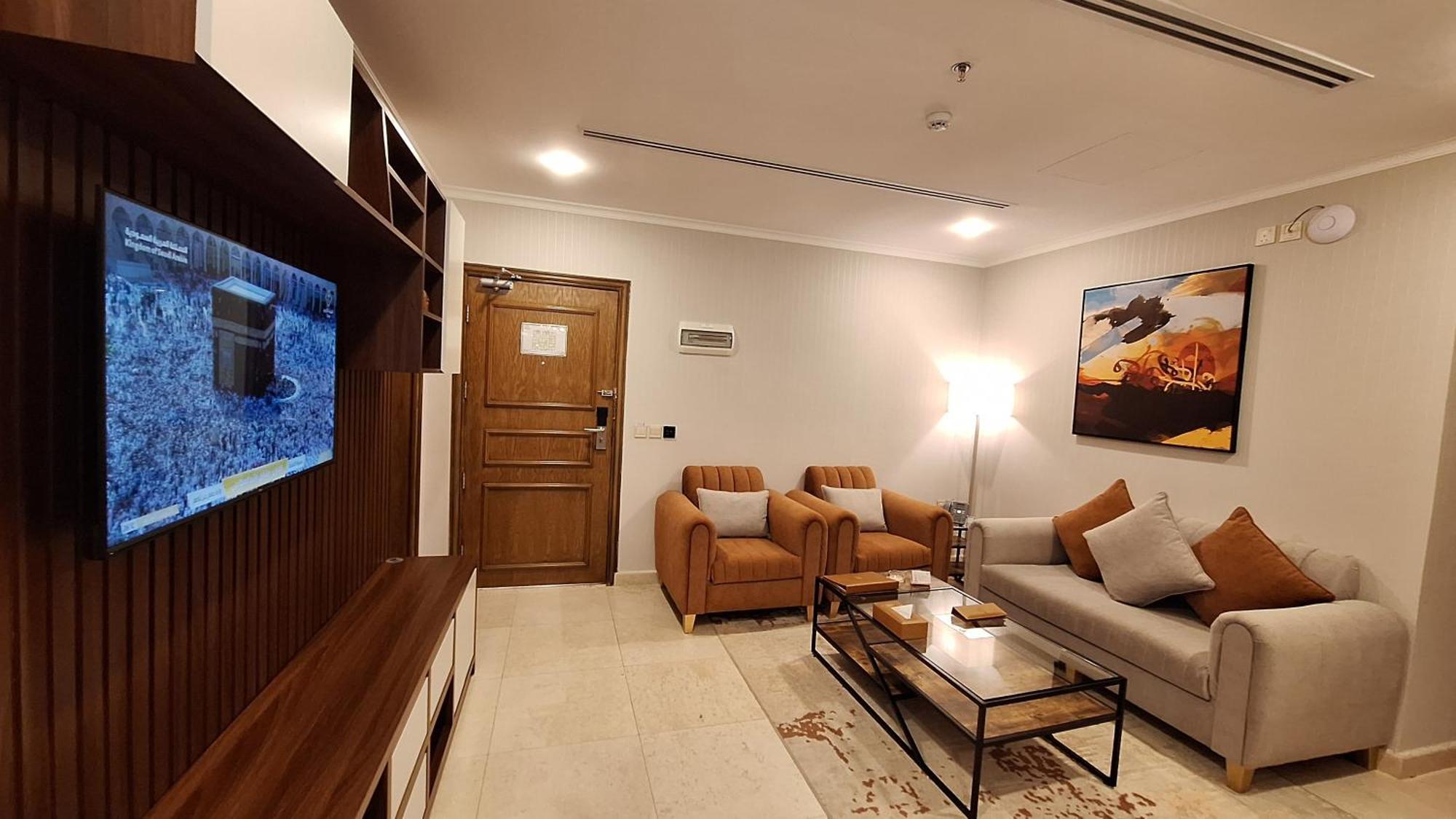 Tulip Plaza By Lpc Hotels & Resorts Hafar Al-Batin Exterior photo